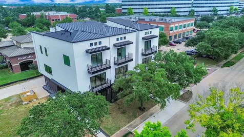 1135 Lake Pointe Parkway Sugar Land TX 77478