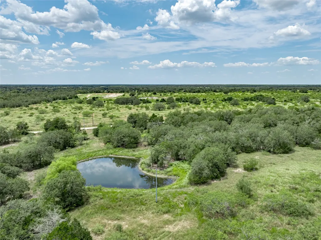 1345 Davis Road Muldoon TX 78949