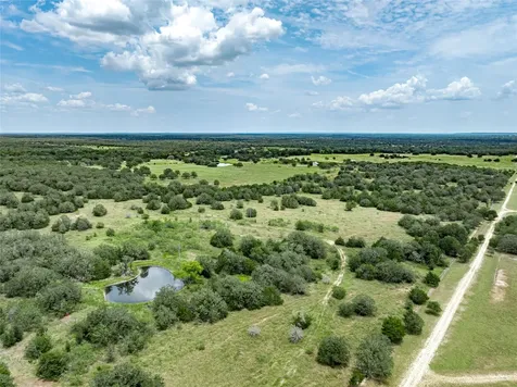 1345 Davis Road Muldoon TX 78949