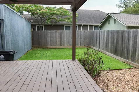 220 W 16th Street Houston TX 77008