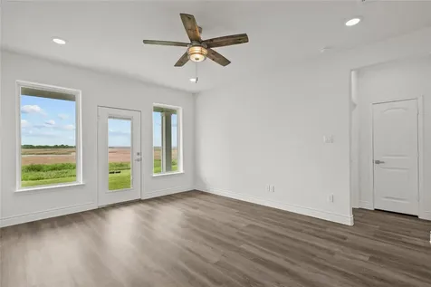 5002 Allen Cay Drive Texas City TX 77590