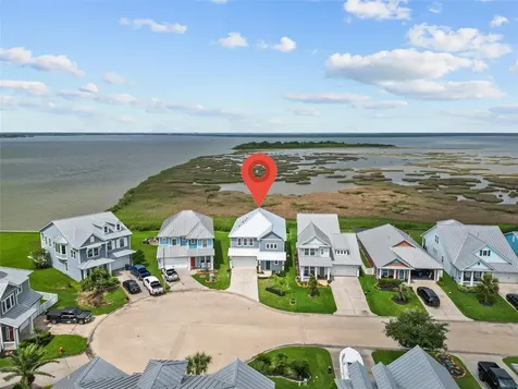 5002 Allen Cay Drive Texas City TX 77590