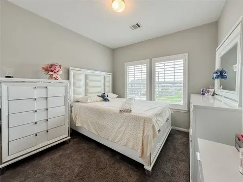 727 Road 5105 Cleveland TX 77327