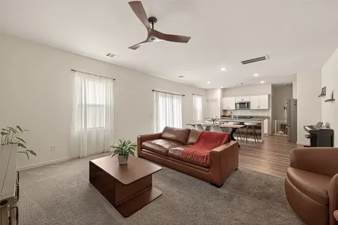 1013 Lacebark Pine Lane Brookshire TX 77423
