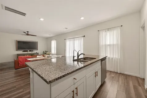 1013 Lacebark Pine Lane Brookshire TX 77423