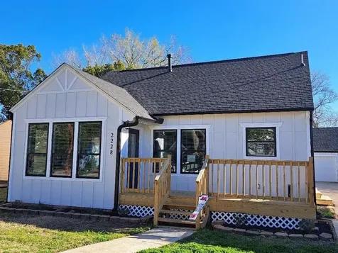 2228 Centennial Street A Street B Liberty TX 77575