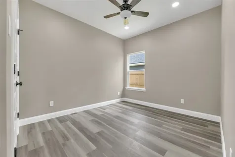 905 B W Virginia Street Navasota TX 77868