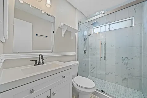 11123 Gatesden Drive Tomball TX 77377