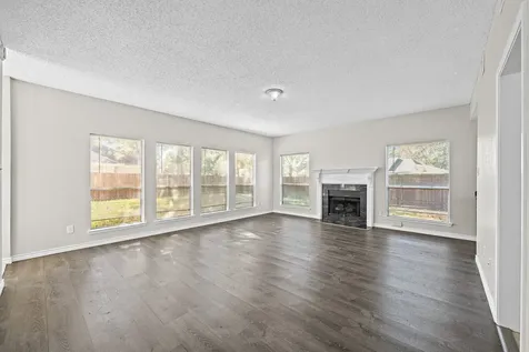 11123 Gatesden Drive Tomball TX 77377