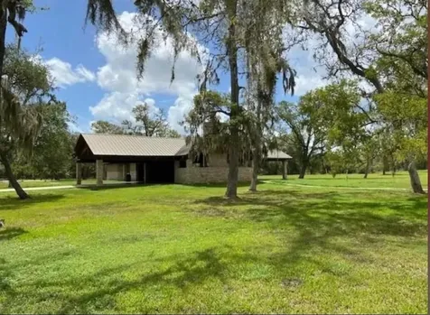 32802 Bayou Bend Richwood TX 77515