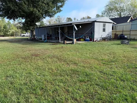 1570 County Road 3479a Cleveland TX 77327