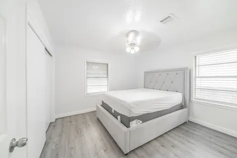 415 Gober Street Houston TX 77017