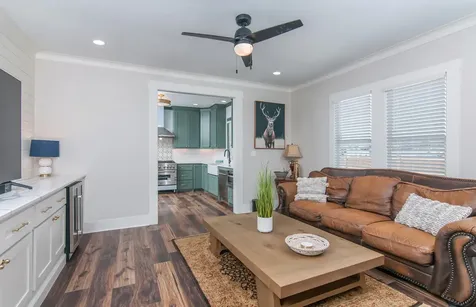 410 N Avenue D Shiner TX 77984