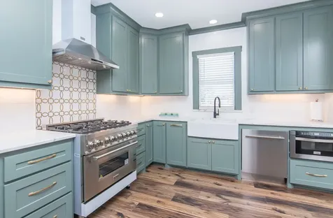 410 N Avenue D Shiner TX 77984