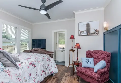 410 N Avenue D Shiner TX 77984
