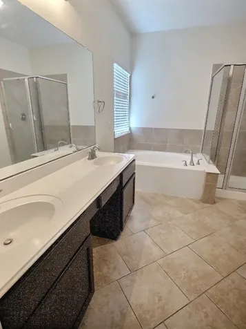 118 Silverglen Court La Marque TX 77568