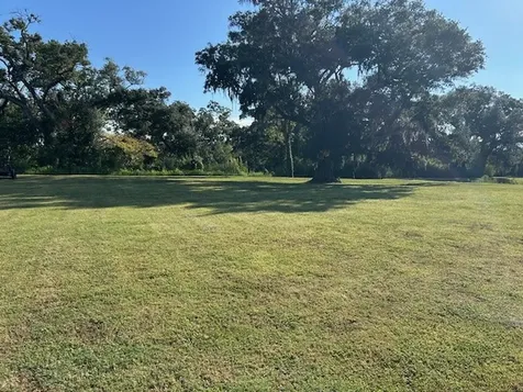 118 Creekside Lane Lake Jackson TX 77566