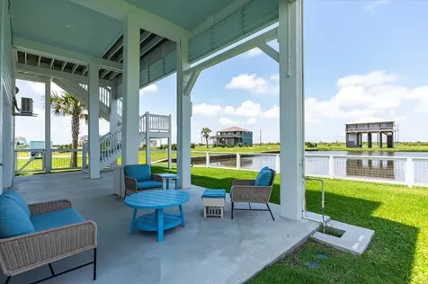 3701 Biscayne Beach Road Port Bolivar TX 77650