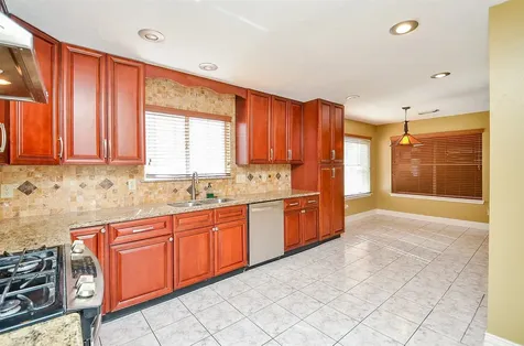 16318 Cobble Springs Court Sugar Land TX 77498