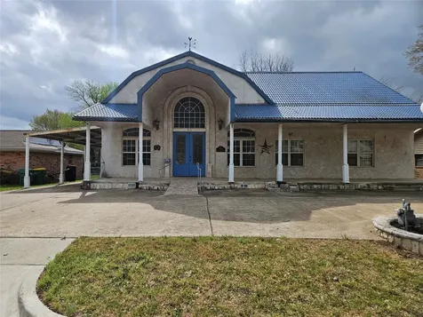 716 Dogwood Street Robinson TX 76706