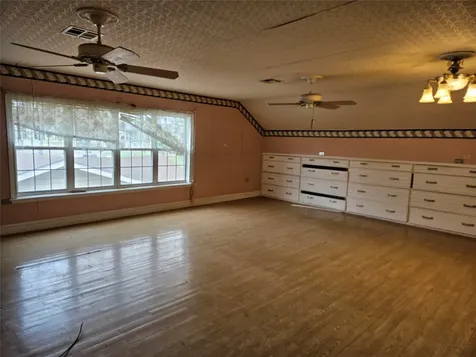 716 Dogwood Street Robinson TX 76706