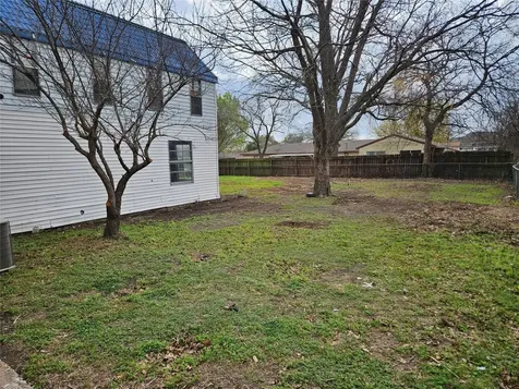 716 Dogwood Street Robinson TX 76706
