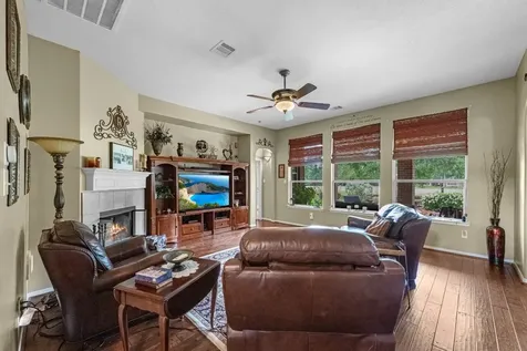 16002 Dunes Drive Crosby TX 77532