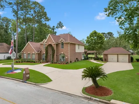 16002 Dunes Drive Crosby TX 77532