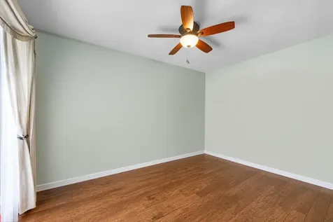 16002 Dunes Drive Crosby TX 77532