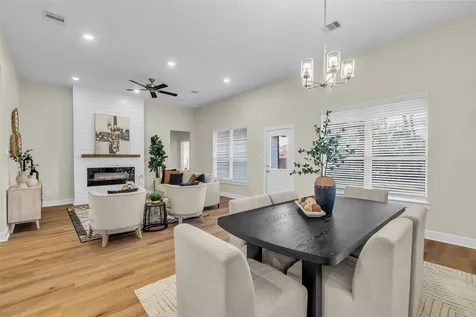 12341 N Chestnut Hills Drive Conroe TX 77303