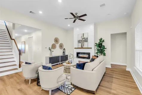 12341 N Chestnut Hills Drive Conroe TX 77303
