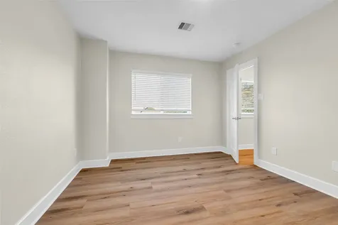 12341 N Chestnut Hills Drive Conroe TX 77303