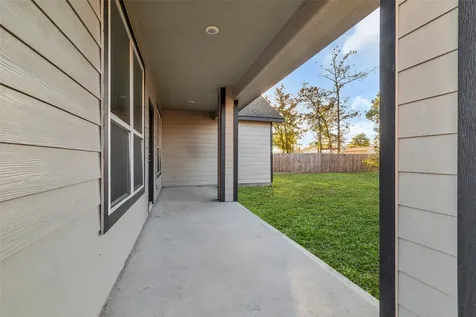 12341 N Chestnut Hills Drive Conroe TX 77303