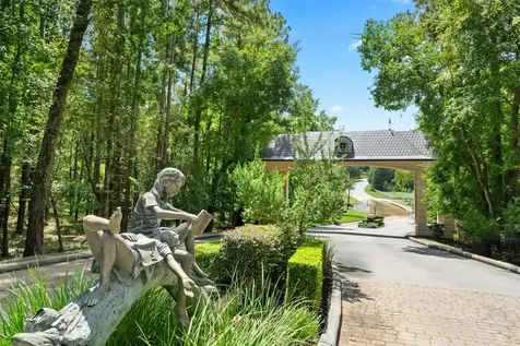 10332 Hunter Creek Lane Conroe TX 77304