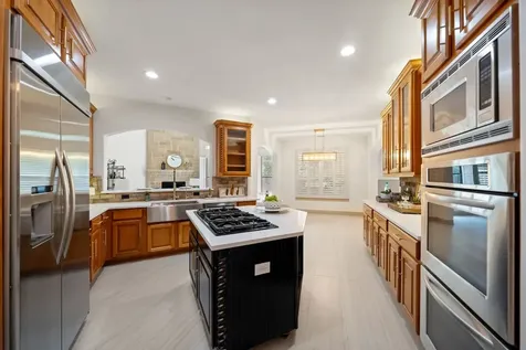 10332 Hunter Creek Lane Conroe TX 77304