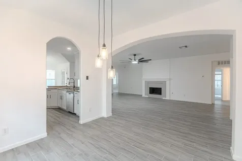 138 Bryce Branch The Woodlands TX 77382