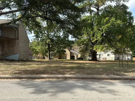654 Cherry Hills Drive Huntsville TX 77340