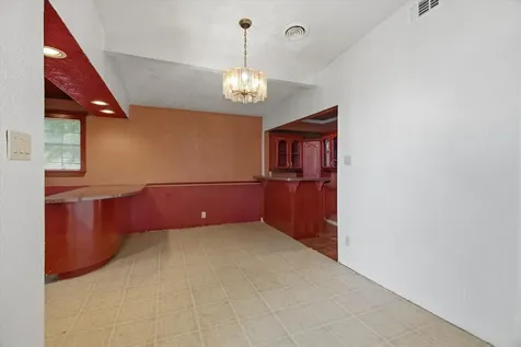 6946 Cole Creek Drive Houston TX 77092