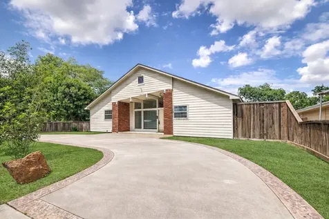 6946 Cole Creek Drive Houston TX 77092