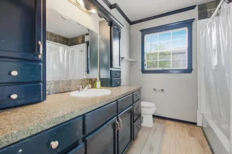6946 Cole Creek Drive Houston TX 77092