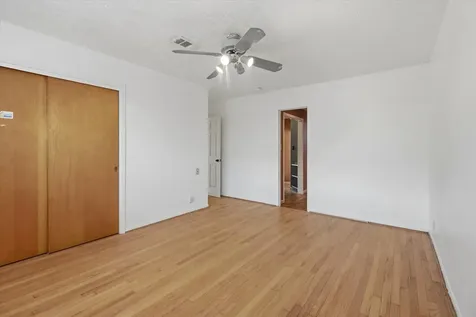 6946 Cole Creek Drive Houston TX 77092