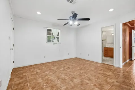 6946 Cole Creek Drive Houston TX 77092