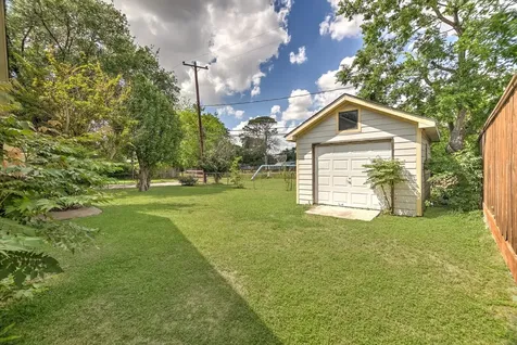 6946 Cole Creek Drive Houston TX 77092