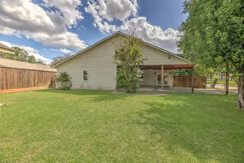 6946 Cole Creek Drive Houston TX 77092