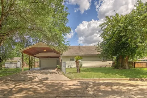 6946 Cole Creek Drive Houston TX 77092