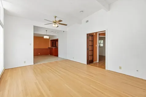 6946 Cole Creek Drive Houston TX 77092