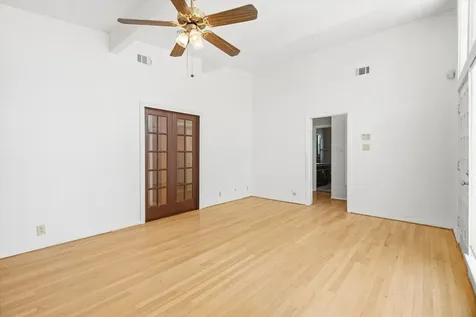 6946 Cole Creek Drive Houston TX 77092
