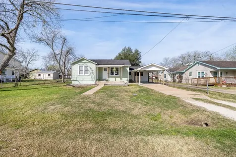 403 N College Street Weimar TX 78962