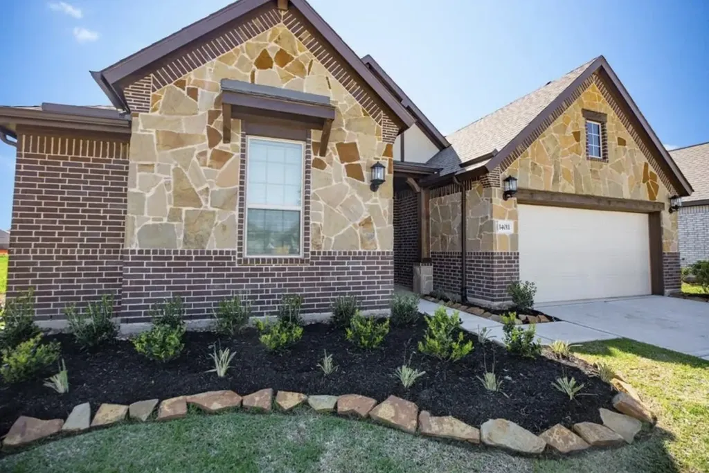 14011 Lago Creek Court Rosharon TX 77583