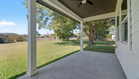 4917 Pleasure Lake Lane Willis TX 77318